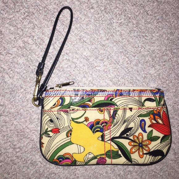Floral wristlet