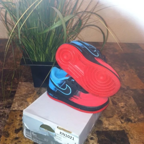 S O L D!!!!!!!INFANT/TODDLER BOY/GIRL AIR FORCE 1 - Picture 3 of 4