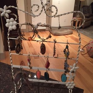 Vintage jewelry holder