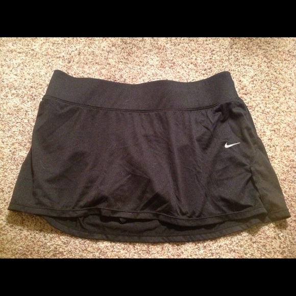 Nike black skort