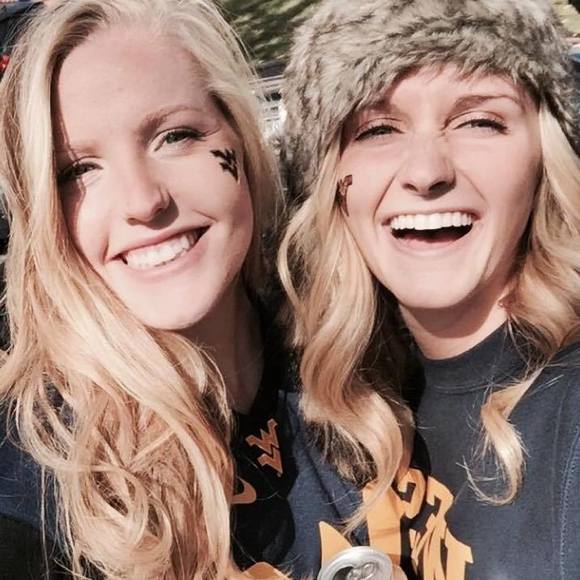 Meet your Posher, Bailey - Picture 1 of 1