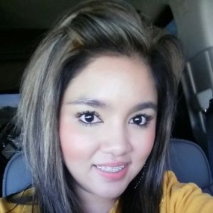 Meet your Posher, Isabel