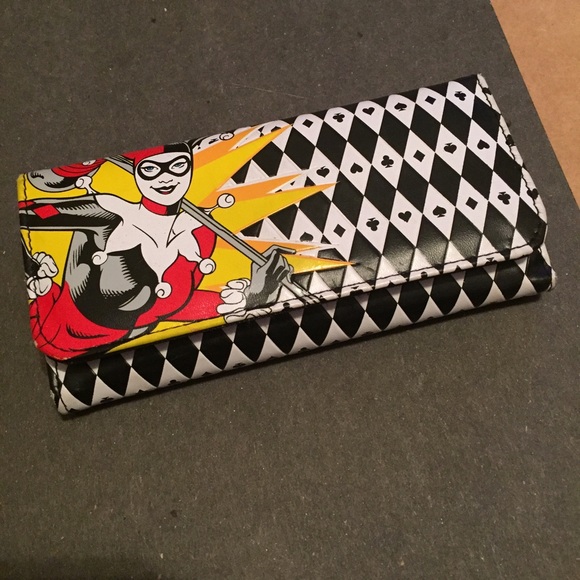 Harley Quinn flap wallet