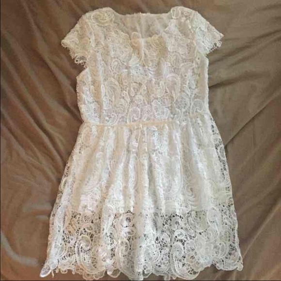 Whith Dress