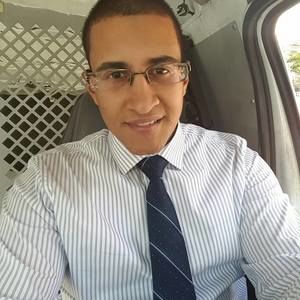 Meet your Posher, Noel