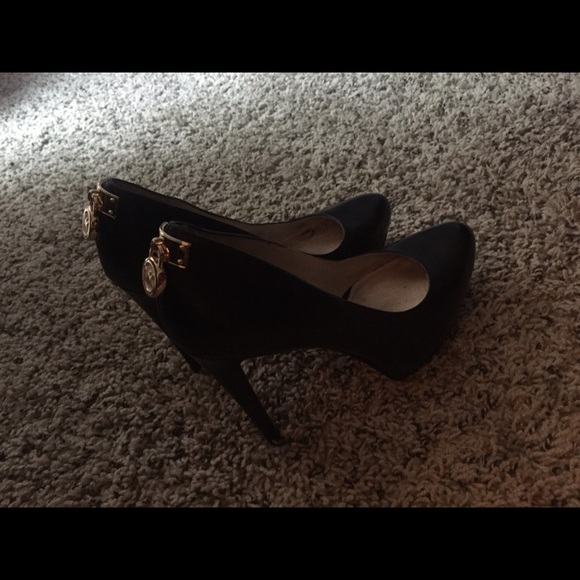 Michael kors heels