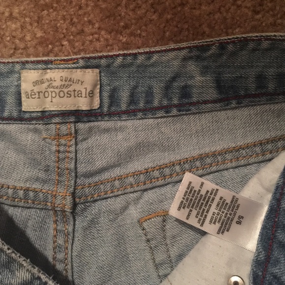 Shorts - Picture 3 of 3