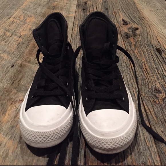 Converse Shoes - Converse Chuck Taylor II Hightops