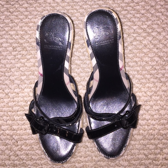 Burberry wedges AUTHENTIC