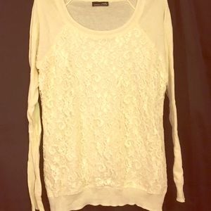 Cream, Lace top! Never Worn!