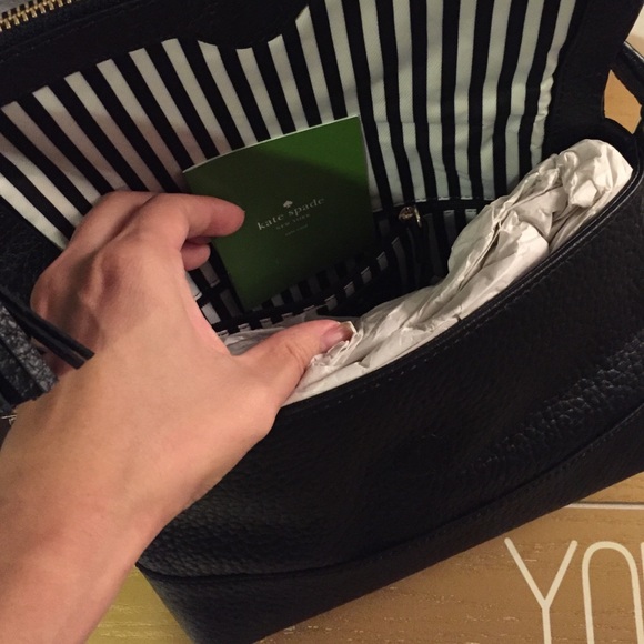 🔸Sold🔸NWT  Kate Spade Mini Maria - Picture 2 of 4