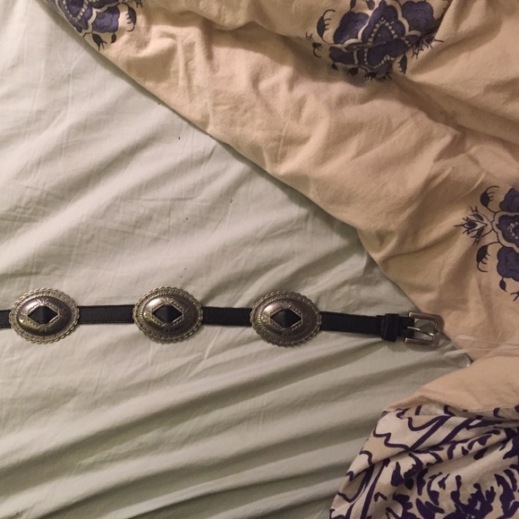 NASTY GAL CONCHO BELT