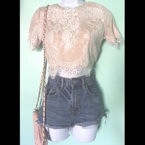 Lace vintage boutique crop top