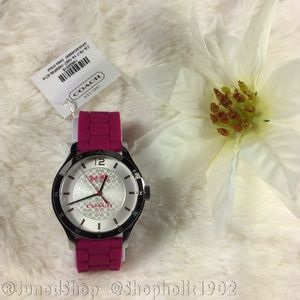 ❤️Coach Maddy Stainless Steel Rubber Strap Watch❤️