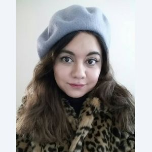 Meet your Posher, Husna