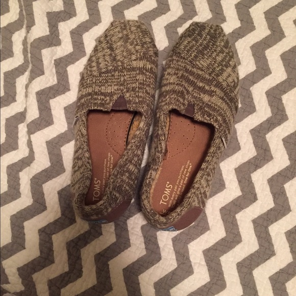 Toms