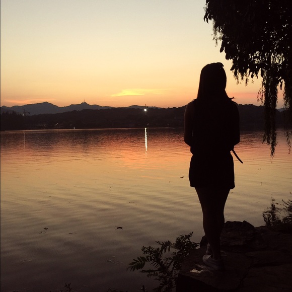 Meet your Posher, Angela