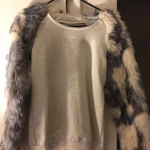 Pull over with faux fur arms