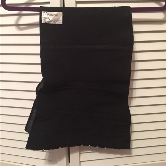 Waist trainer