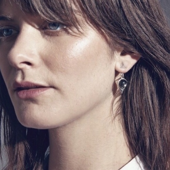 Jenny Bird Silver Nova Backdrop Earrings. - Picture 4 of 4