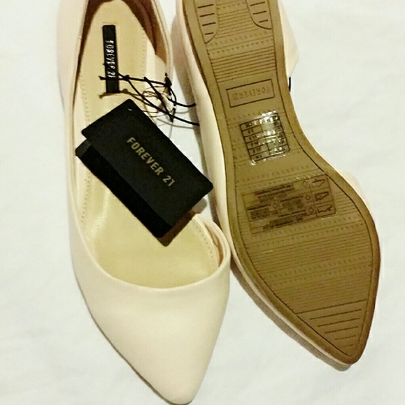 Pink/nude Flats
