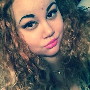 Meet your Posher, Sabrina