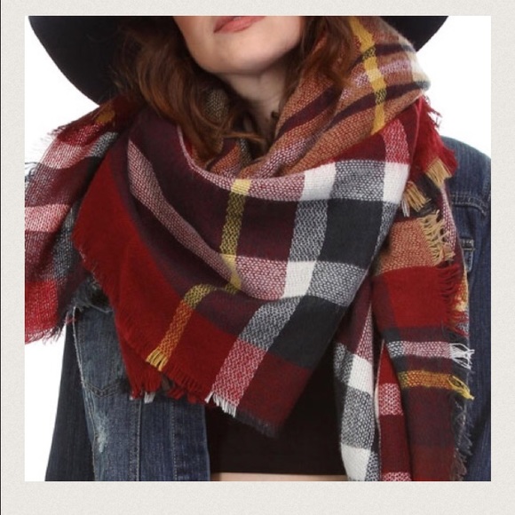 Vivacouture Accessories - Chunky cowel Knit Scarf  Blanket Scarf or Infinity
