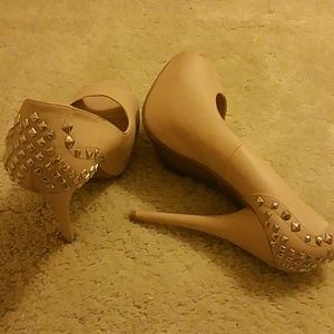 Open toe platform heels