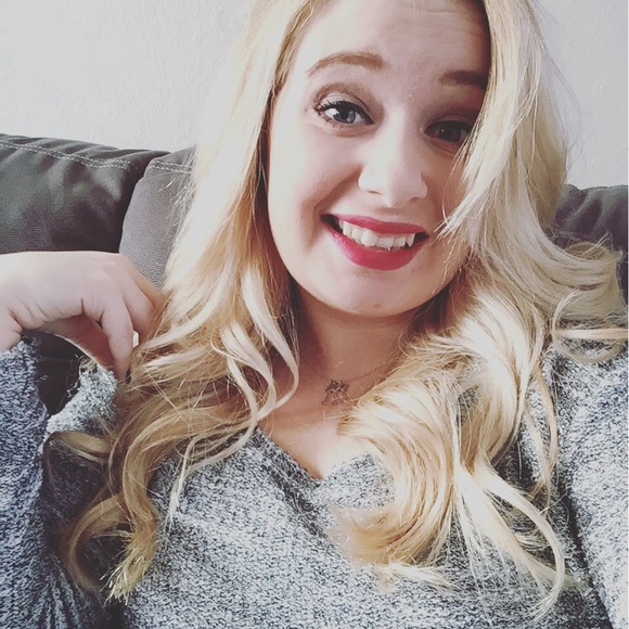 Meet your Posher, Kaylee