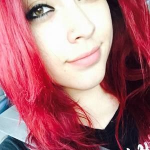 Meet your Posher, Michaela