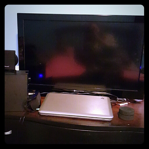 Element flat screen tv