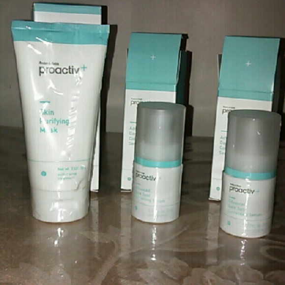Two Proactiv Dark spot Correcting Serum