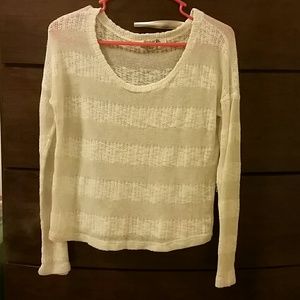 Knitted pullover long sleeve