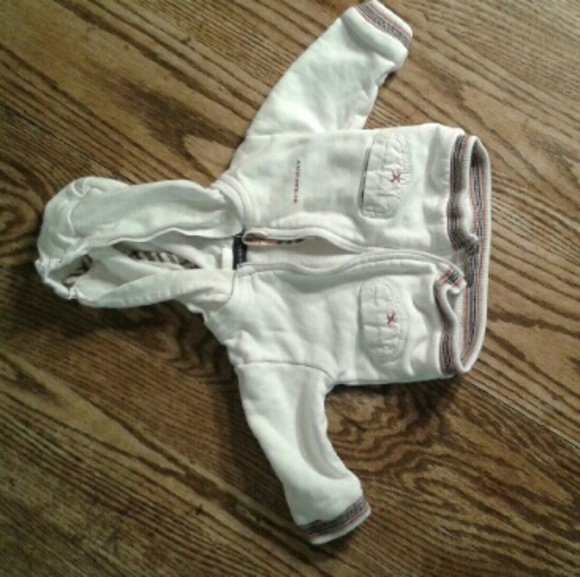 ☆RESERVED☆BURBERRY BABY HOODIE