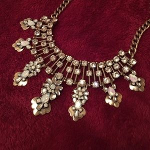 Statement necklace 💕