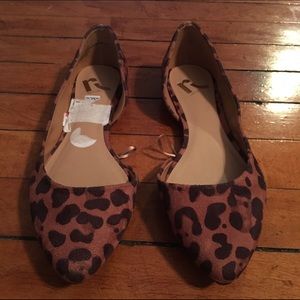 Leopard flats