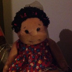 Meet your Posher, Dee