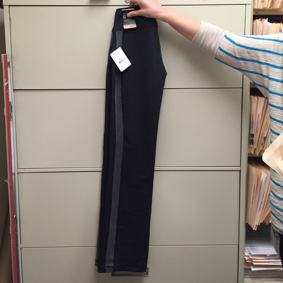 NWT Reebok black pants - Picture 4 of 4