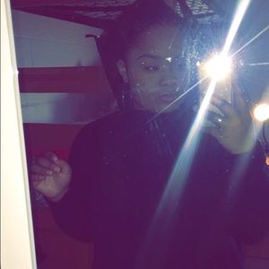 Meet your Posher, Flavia