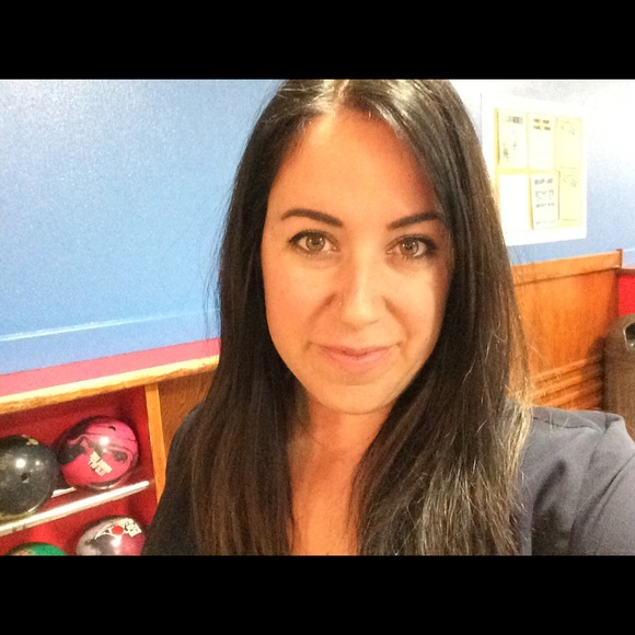 Meet your Posher, Bri - Picture 1 of 1