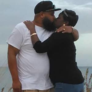 Meet your Posher, Larenda