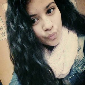 Meet your Posher, Aline