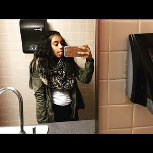 Meet your Posher, Bryanna