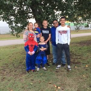 Meet your Posher, April