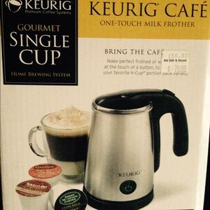 Keurig Cafe' Milk Frother