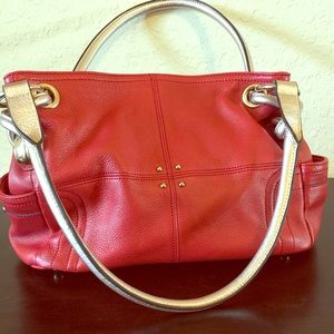 B. Makowsky Teadora Shopper Lipstick Red/Pearl