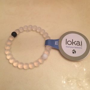 Clear M lokai