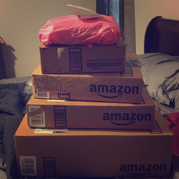 Heading to the post office!