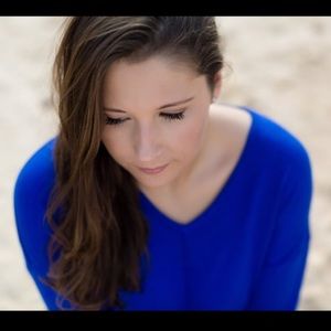 Meet your Posher, Devan