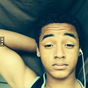 Meet your Posher, Elijah